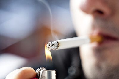 吸烟多可能会得老年痴呆症